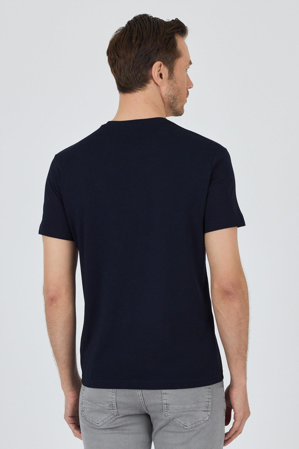 Koyu Lacivert Kısa Kol Bisiklet Yaka Cepsiz Pamuk Casual Slim Fit Tişört 1011250158