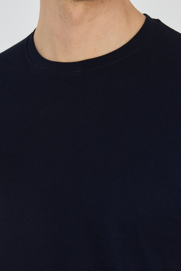 Koyu Lacivert Kısa Kol Bisiklet Yaka Cepsiz Pamuk Casual Slim Fit Tişört 1011250158