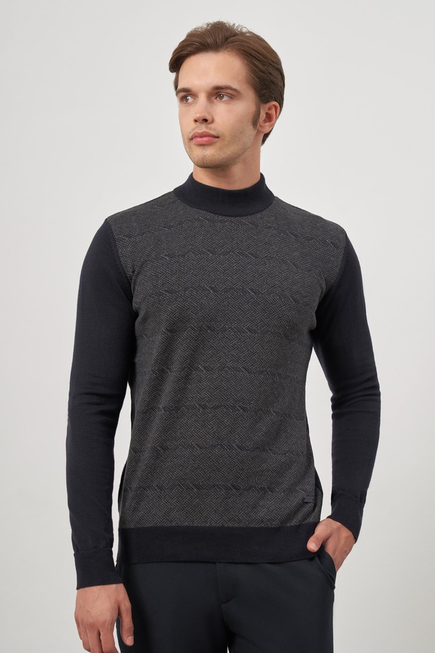 Koyu Lacivert Uzun Kol Kendinden Desenli Örme Yarım Balıkçı Yaka Classic Comfort Fit Triko 1012245152
