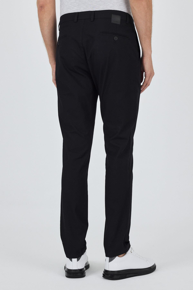 Siyah Armürlü Yan Cep Düz Paça Slim Fit Pamuklu Casual Chino Pantolon 1003250120