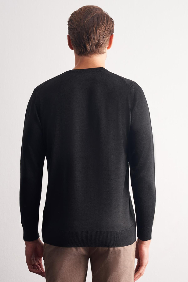 Siyah Bisiklet Yaka Uzun Kol Cepsiz Comfort Fit Classic Pamuklu Triko Kazak 1012255206