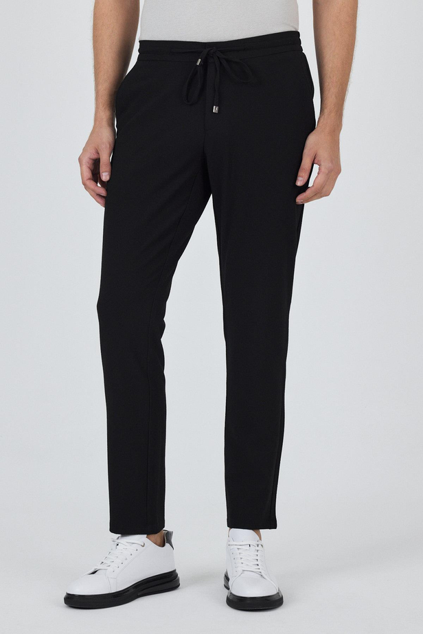 Siyah Esnek Lastikli Yandan Cepli Casual Comfort Fit Jogger Pantolon 1003250210