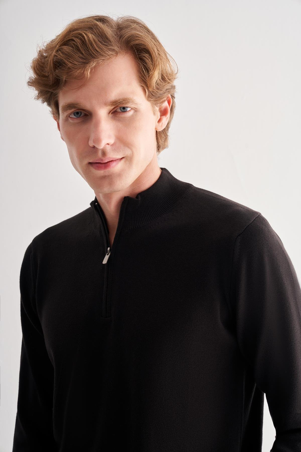 Siyah Fermuarlı Dik Yaka Uzun Kol Cepsiz Comfort Fit Classic Pamuklu Triko Kazak 1012255201