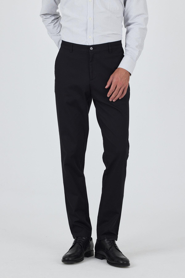 Siyah Gabardin Yan Cep Düz Paça Comfort Fit Pamuklu Casual Chino Pantolon 1003250121