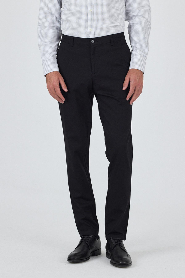 Siyah Gabardin Yan Cep Düz Paça Comfort Fit Pamuklu Casual Chino Pantolon 1003250121
