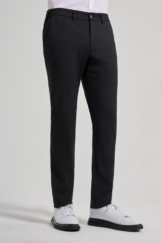 Siyah Kendinden Desenli Yan Cep Slim Fit Jogger Pantolon 1003250161