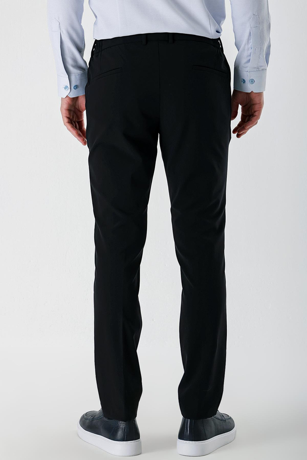 Siyah Likralı Yan Cepli Lastikli Slim Fit Dar Kesim Casual Pantolon 1003240155