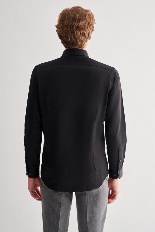 Siyah Sert Yaka Uzun Kol Slim Fit Pamuklu Gömlek 1004255175