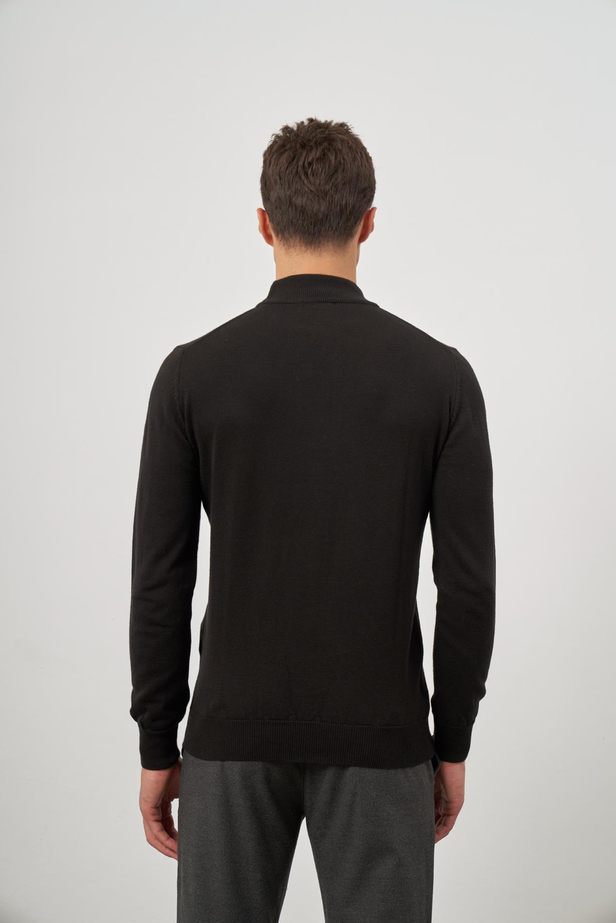 Siyah Uzun Kol Düz Örme Yarım Balıkçı Yaka Classic Comfort Fit Triko 1012245001