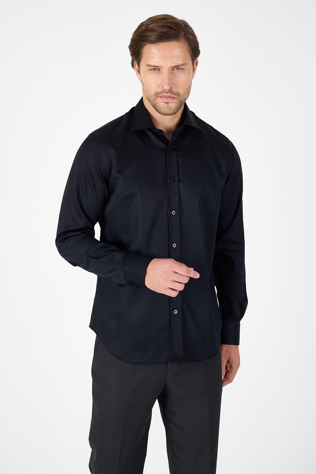 Siyah Uzun Kol İtalyan Yaka Cepsiz Non Iron Slim Fit %100 Pamuk Gömlek 1004250269