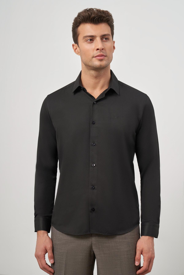 Siyah Uzun Kol Kendinden Desenli Armürlü 032 Sert Yaka Classic Slim Fit Gömlek 1004245152