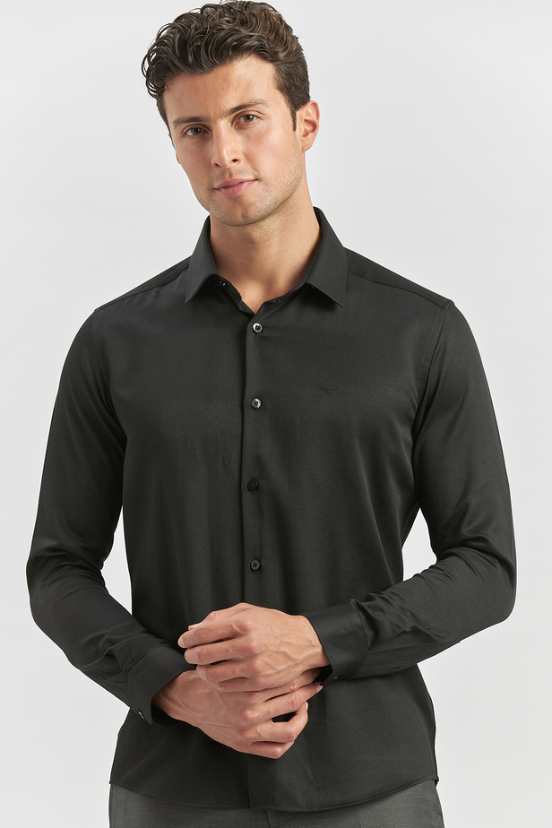 Siyah Uzun Kol Kendinden Desenli Armürlü 032 Sert Yaka Classic Slim Fit Gömlek 1004245153