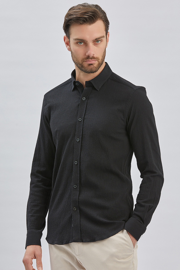 Siyah Uzun Kollu Biritli Yaka Biyeli Pamuklu Likralı Casual Slim Fit Dar Kesim Gömlek 1004240232