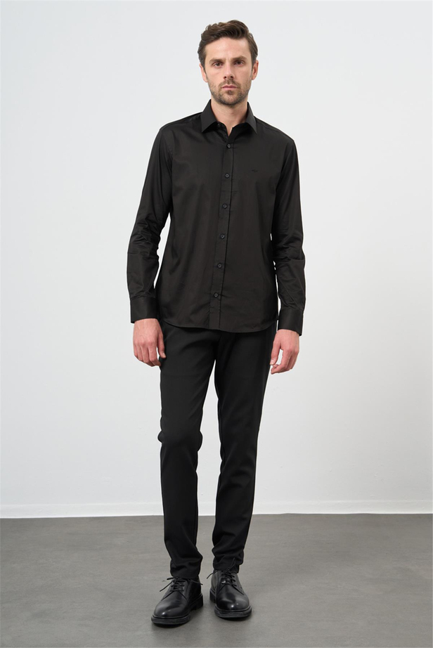 Siyah Uzun Kollu Sert Yaka Cepsiz %100 Pamuk Klasik Slim Fit Dar Kesim Gömlek 1004240324