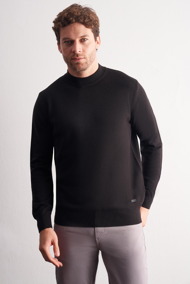 Siyah Yarım Balıkçı Yaka Uzun Kol Cepsiz Comfort Fit Classic Pamuklu Triko Kazak 1012255208