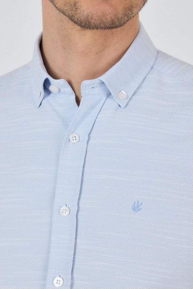 Uzun Kol Desenli Armürlü Düğmeli Yaka Cepsiz Pamuklu Classic Slim Fit Gömlek 1004250205