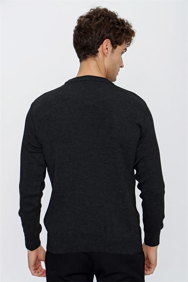 Uzun Kol Desenli Jakarlı Bisiklet Yaka Comfort Fit Rahat Kesim Klasik Triko 1012225156-M