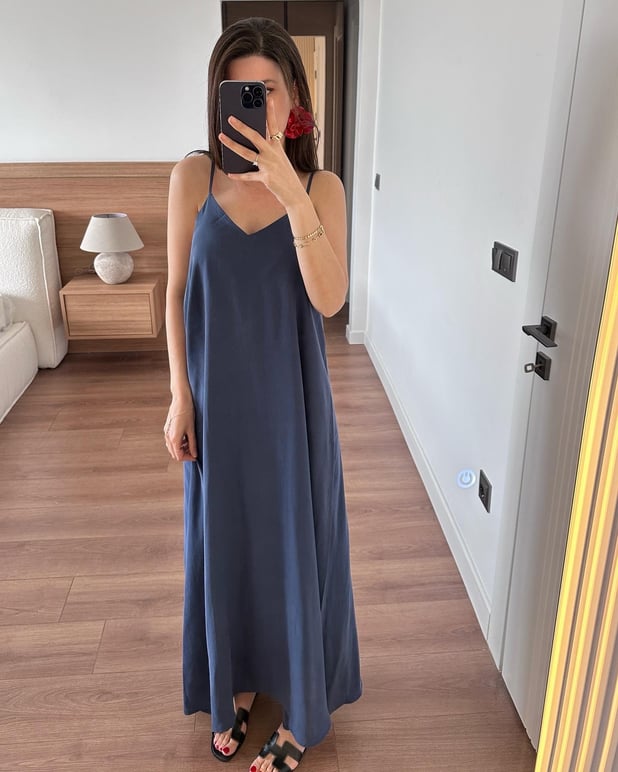 Askılı Lacivert Elbise 