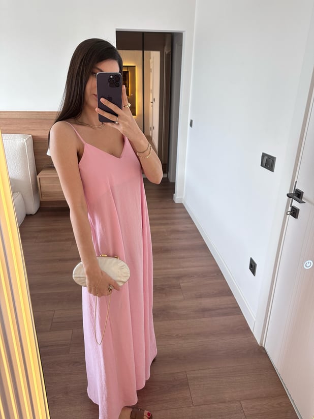 Askılı Pembe Elbise 