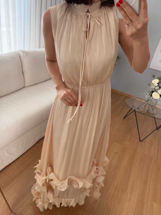 Brisa Bej Rengi Uçları Volanlı Elbise 