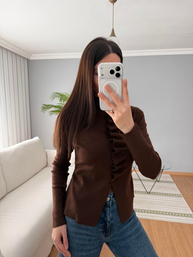 Cerra Büzgü Düğmeli Kahve Hırka