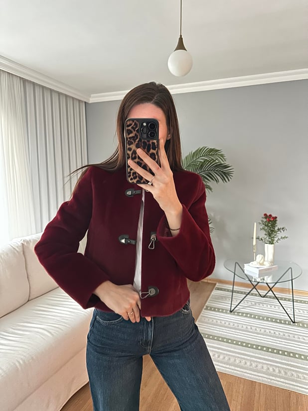 Deri Düğmeli Bordo Renk Ceket 