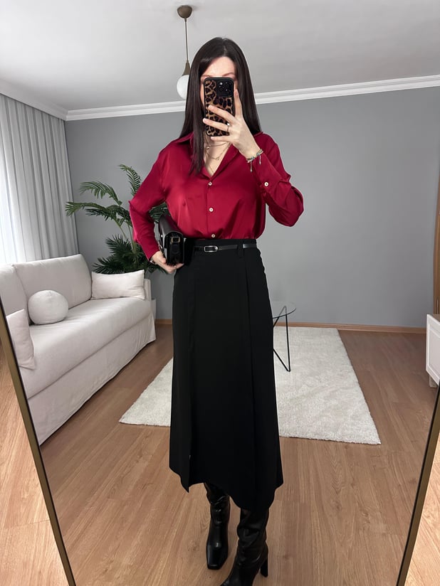 Elle Siyah Etek 