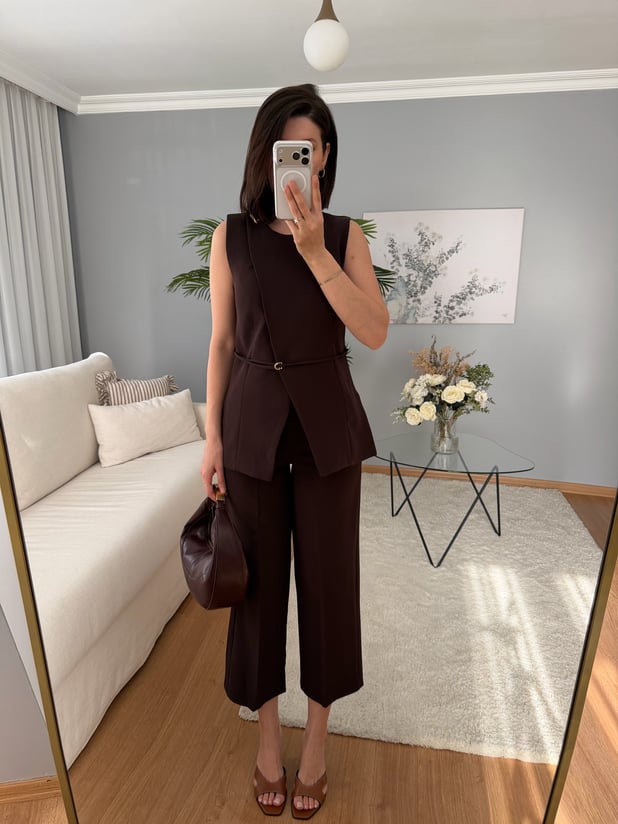 Evinne Kahve Rengi Takım