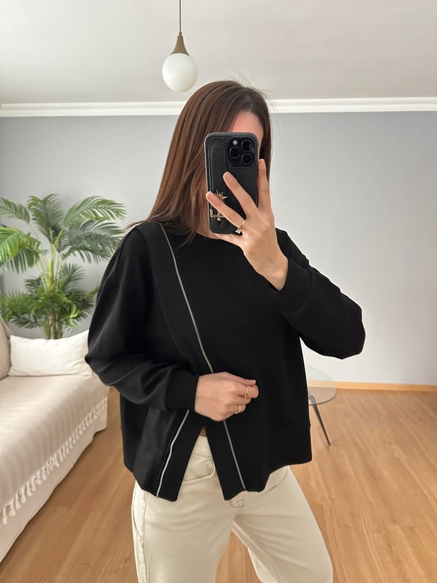 Fermuar Aksesuarlı Siyah Sweatshirt