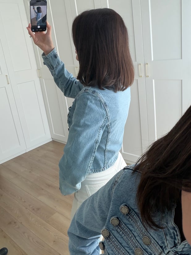 Fit Kesim Düğme Detaylı Denim Ceket 