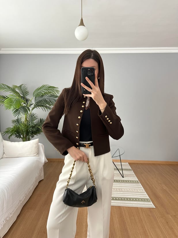 Fit Kesim Kısa Kahve Ceket