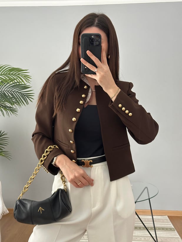 Fit Kesim Kısa Kahve Ceket