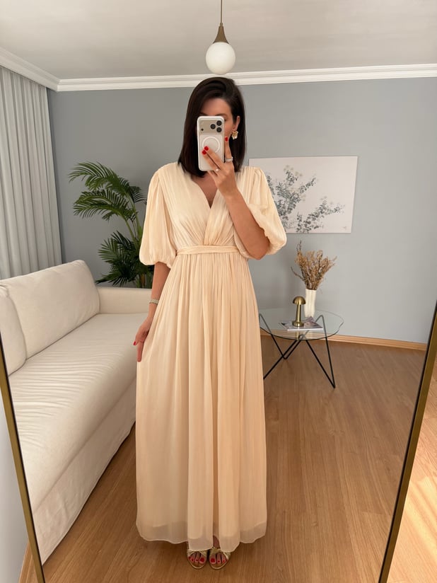 Gia İthal Kumaş Bej Rengi Maxi Elbise 