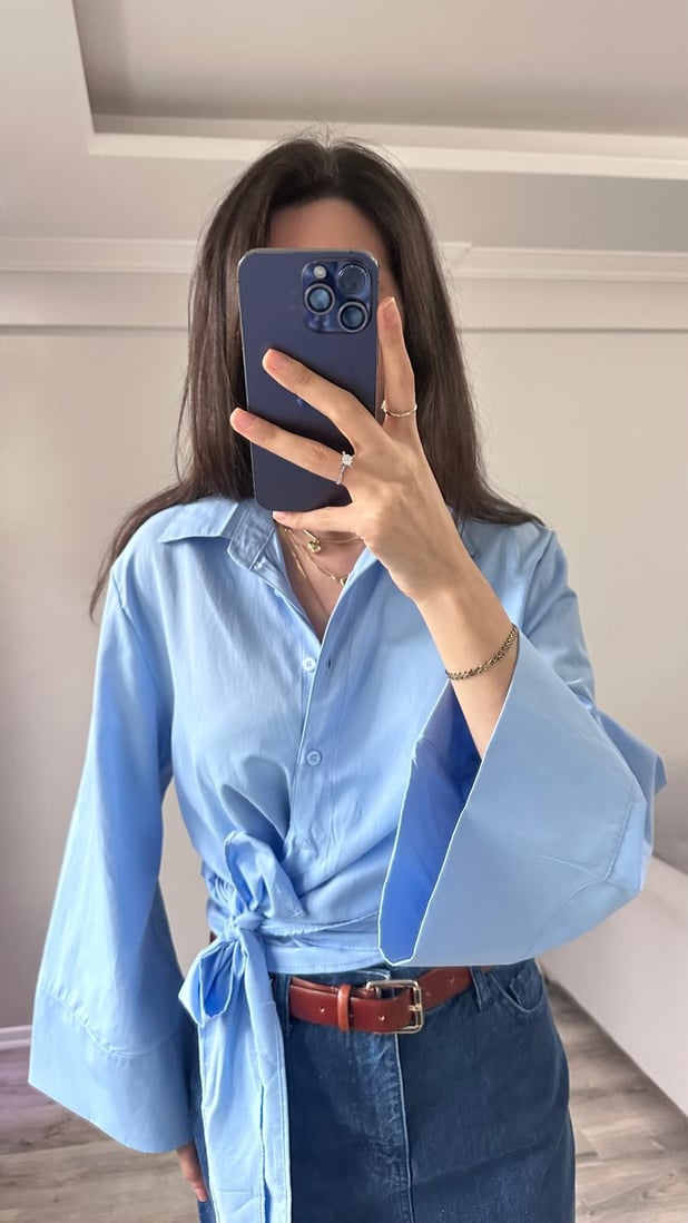 Isabella Bağlamalı Mavi Gömlek 