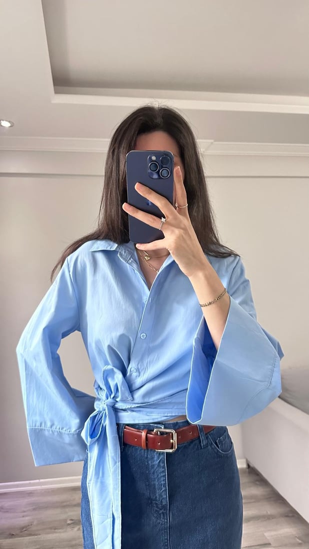 Isabella Bağlamalı Mavi Gömlek 