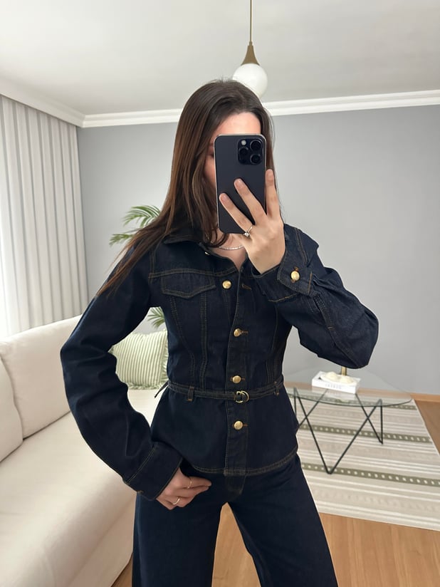 Lavienne Belden Oturan Kemerli Denim Ceket
