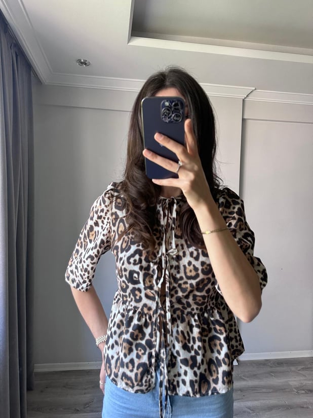 Leopar Bağlamalı Gömlek 