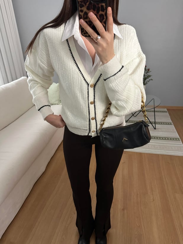 Malina Gold Düğmeli Hırka