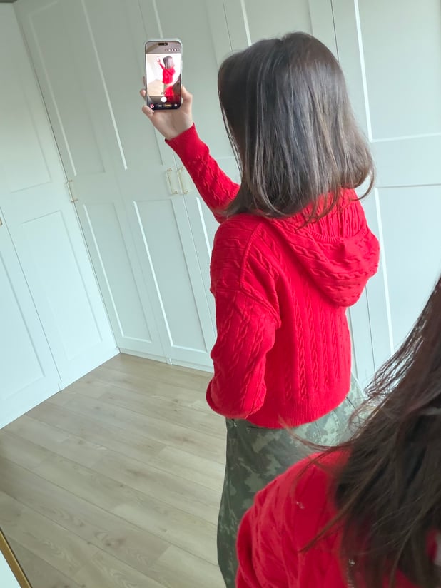 Örgü Model Triko Kapüşonlu Kırmızı Hırka