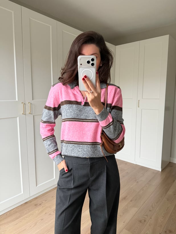 Pembe Gri Çizgili Polo Yaka Triko