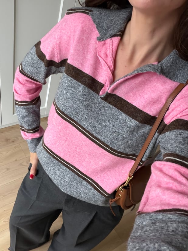 Pembe Gri Çizgili Polo Yaka Triko