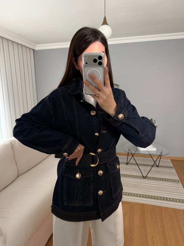 Runwaya Gold Düğmeli Kemerli Ceket 