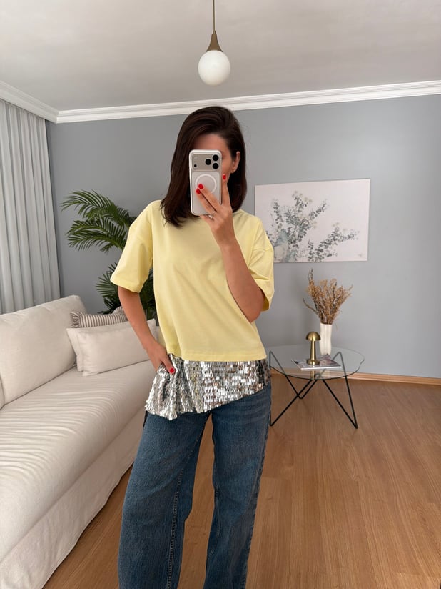 Silver Pullu Sarı Renk Tişört