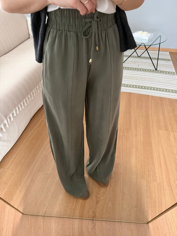 Tencel Beli Lastikli Haki Renk Pantolon 