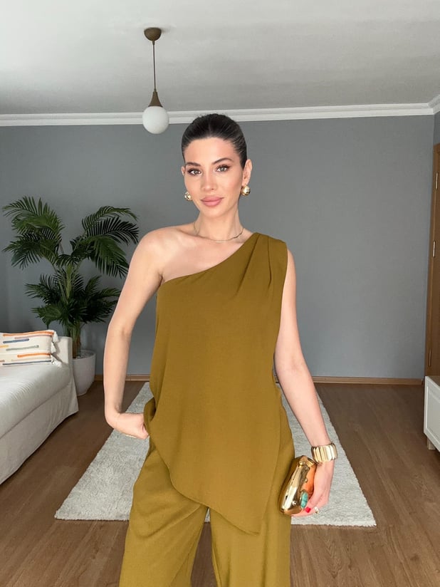 Asymmetric Yağ Yeşili Takım