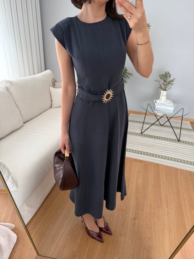 Yıldız Kemerli Lacivert Tencel Elbise