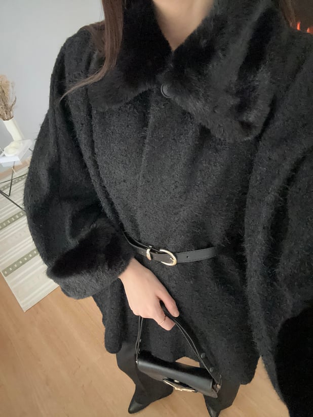 Yün Dokulu Kemerli Siyah Panço