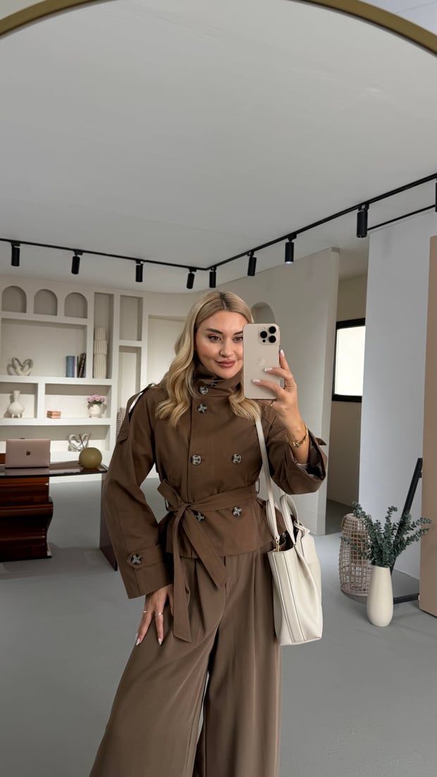 Apoletli Kahve Kısa Trenç