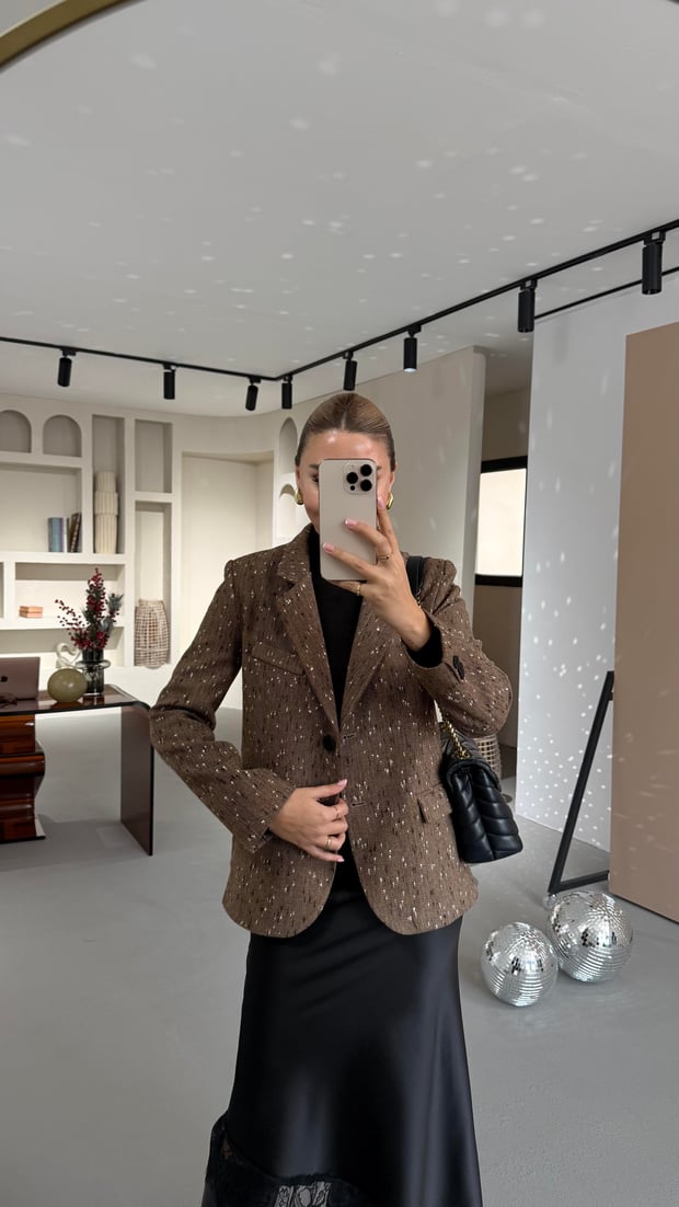 Premium Seri Kahve Nopeli Blazer Ceket
