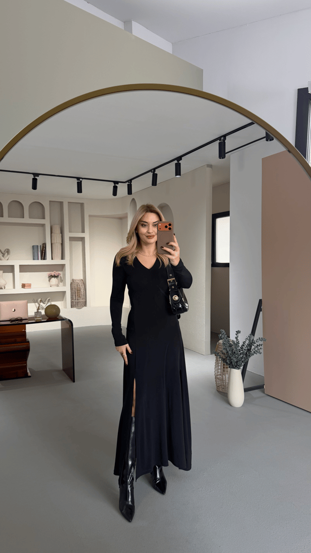 Çift Yırtmaç Detay Siyah Buzi Elbise